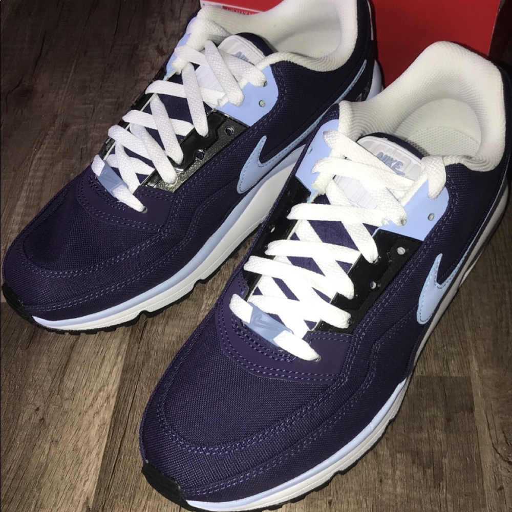 Brand new Nike airmax